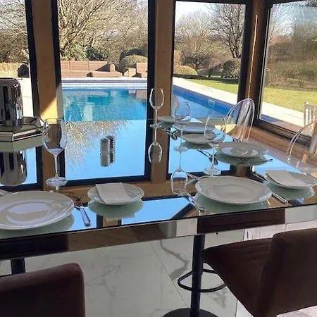 Harcombe Barn Near Hébergement de vacances *