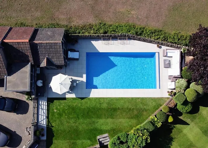 Harcombe Barn Near *