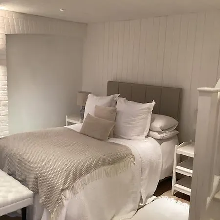 Prázdninový dům Harcombe Barn Near