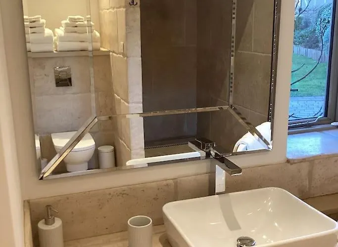 Dom wakacyjny Harcombe Barn Near